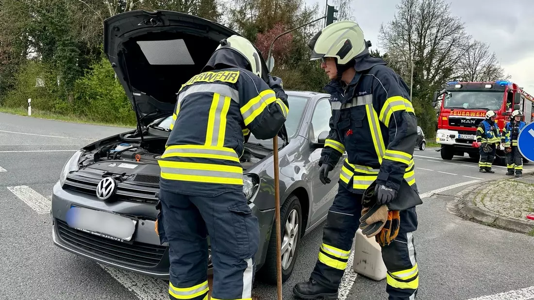 FW-EN: Verkehrsunfall im Kreuzungsbereich - Bild: presseportal.de
