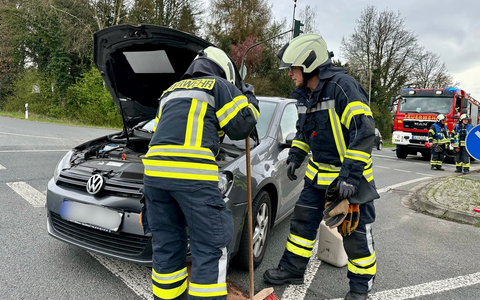 FW-EN: Verkehrsunfall im Kreuzungsbereich - Foto: presseportal.de