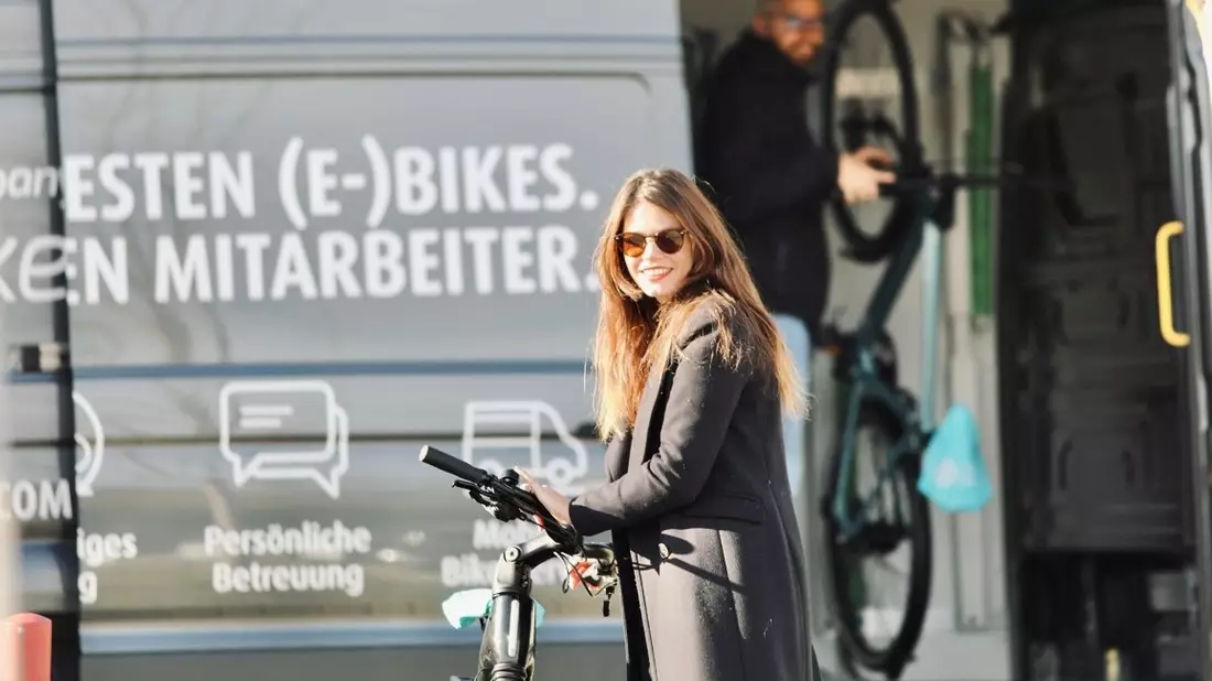 Mobiler Bike-Service von Company Bike: Nachhaltiges Full-Service-Konzept für Großunternehmen im Bereich Firmenradleasing - Bild: presseportal.de