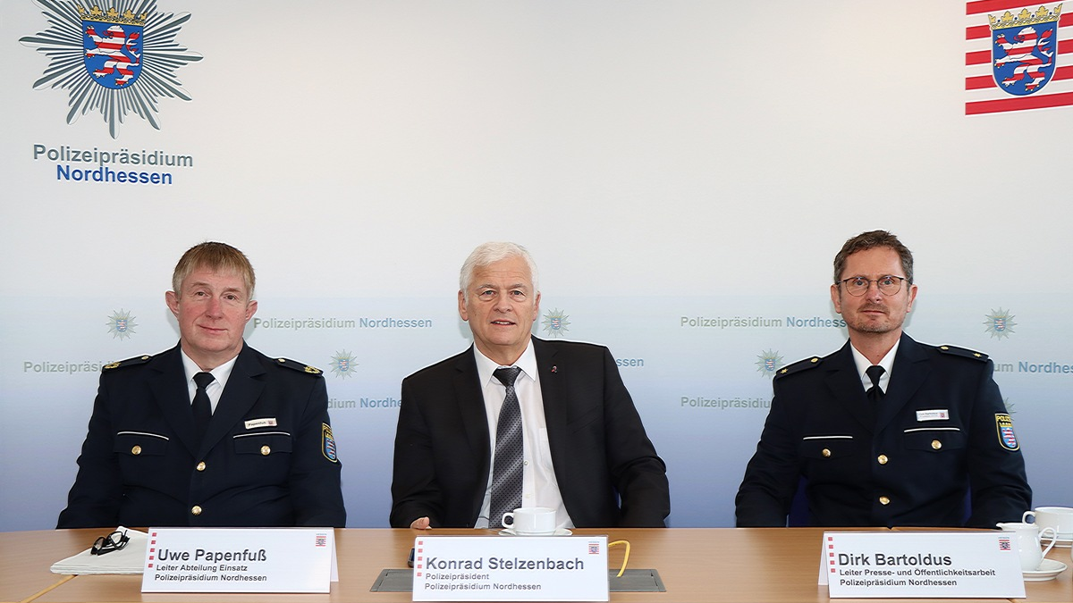 POL-KS: Polizeipräsident Konrad Stelzenbach stellt Polizeiliche Kriminalstatistik 2023 für Nordhessen mit besonderer Betrachtung von Stadt und Landkreis Kassel vor - Foto: presseportal.de