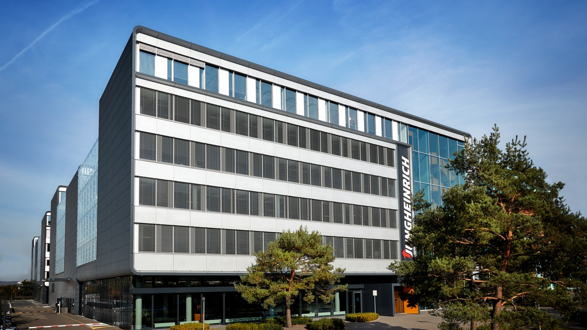 Jungheinrich erzielt im Geschäftsjahr 2023 historische Höchstwerte bei Auftragseingang, Umsatz und EBIT - Foto: presseportal.de