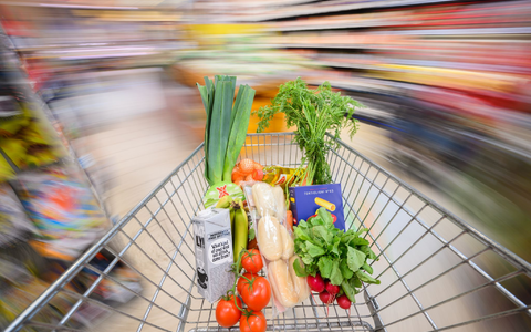 Die eingetrübte Stimmung scheint sich langsam aufzuhellen. - Foto: Julian Stratenschulte/dpa