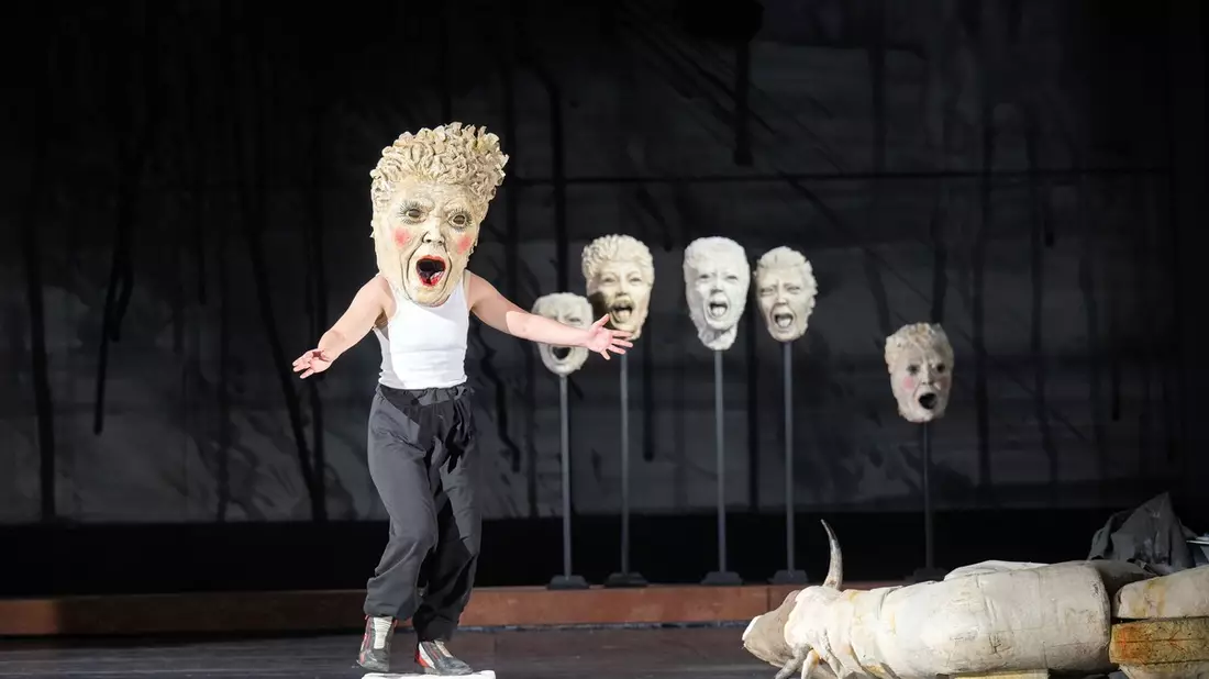 3sat zeigt Starke Stücke vom 61. Berliner Theatertreffen / Inszenierung Die Hundekot-Attacke am Theaterhaus Jena mit 3sat-Preis ausgezeichnet - Bild: presseportal.de