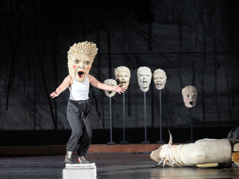 3sat zeigt Starke Stücke vom 61. Berliner Theatertreffen / Inszenierung Die Hundekot-Attacke am Theaterhaus Jena mit 3sat-Preis ausgezeichnet - Foto: presseportal.de