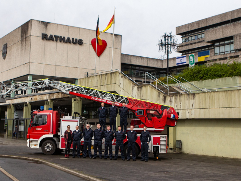 FW-MK: Vereidigung von acht neuen Brandmeisteranwärtern - Foto: presseportal.de