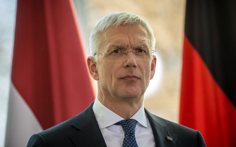 War zuletzt wegen Charterflügen während seiner Amtszeit als Ministerpräsident in die Kritik geraten: Krisjanis Karins. - Foto: Michael Kappeler/dpa