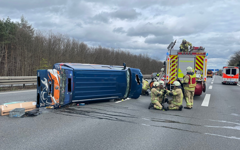 FW Lehrte: Verkehrsunfall auf der Autobahn 2 - Foto: presseportal.de