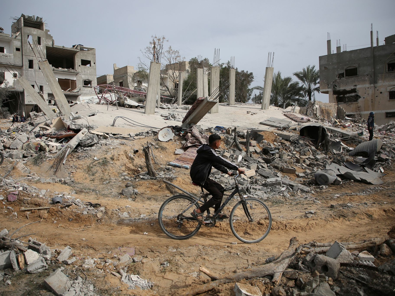 Seit Wochen vermitteln die USA, Katar und Ägypten zwischen Israel und der islamistischen Hamas, um eine Feuerpause zu erreichen. - Foto: Hatem Ali/AP/dpa