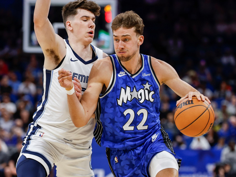 Kam gegen die Memphis Grizzlies auf 13 Punkte: Franz Wagner. - Foto: Kevin Kolczynski/AP/dpa