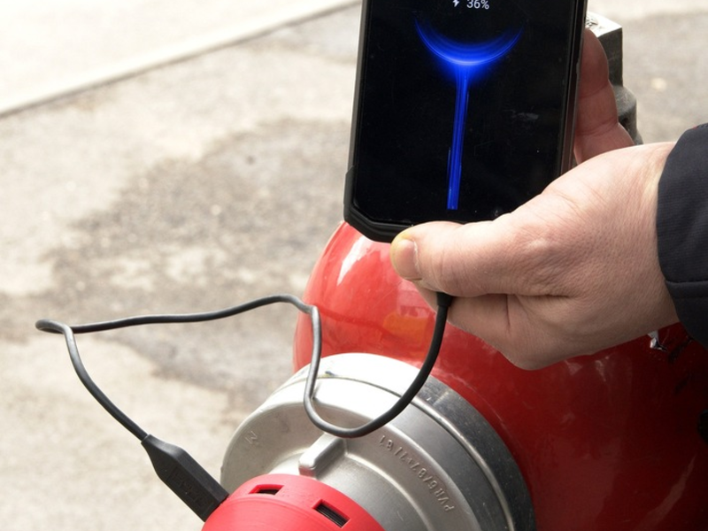 FW-M: Innovative Zusammenarbeit der SWM und der Feuerwehr (Borstei) - Foto: presseportal.de