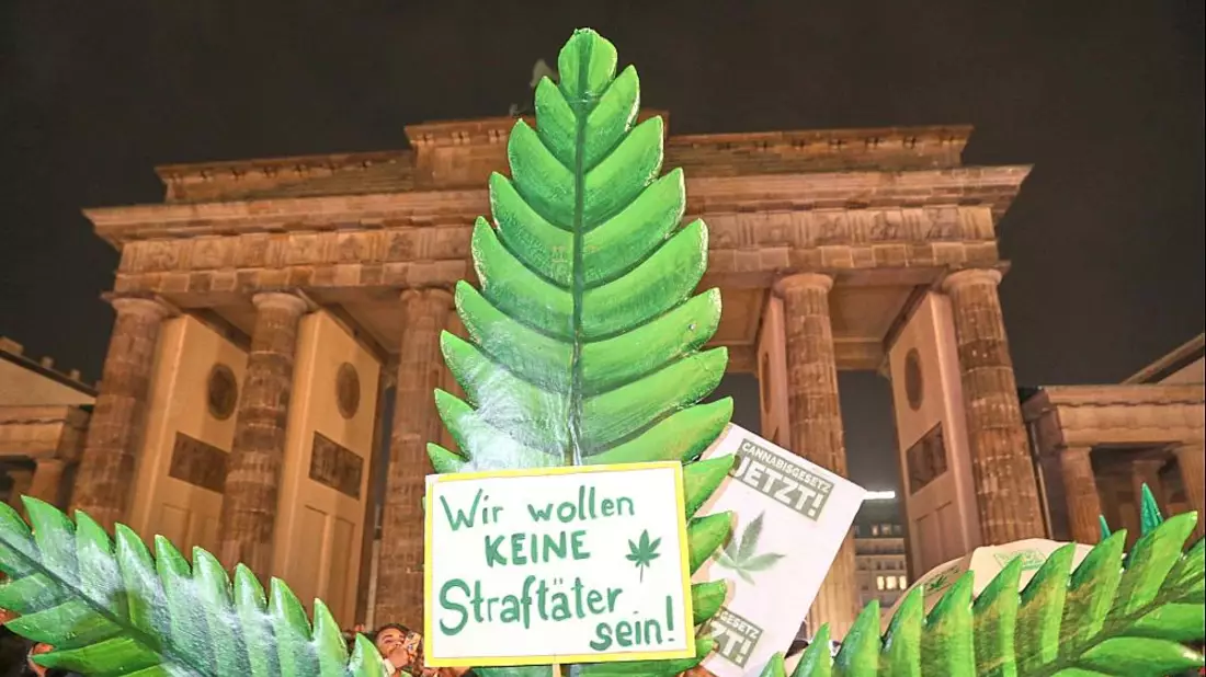 Smoke-in vor dem Brandenburger Tor (Archiv) - Bild: über dts Nachrichtenagentur