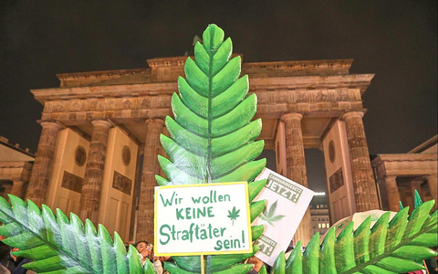 Smoke-in vor dem Brandenburger Tor (Archiv) - Foto: über dts Nachrichtenagentur