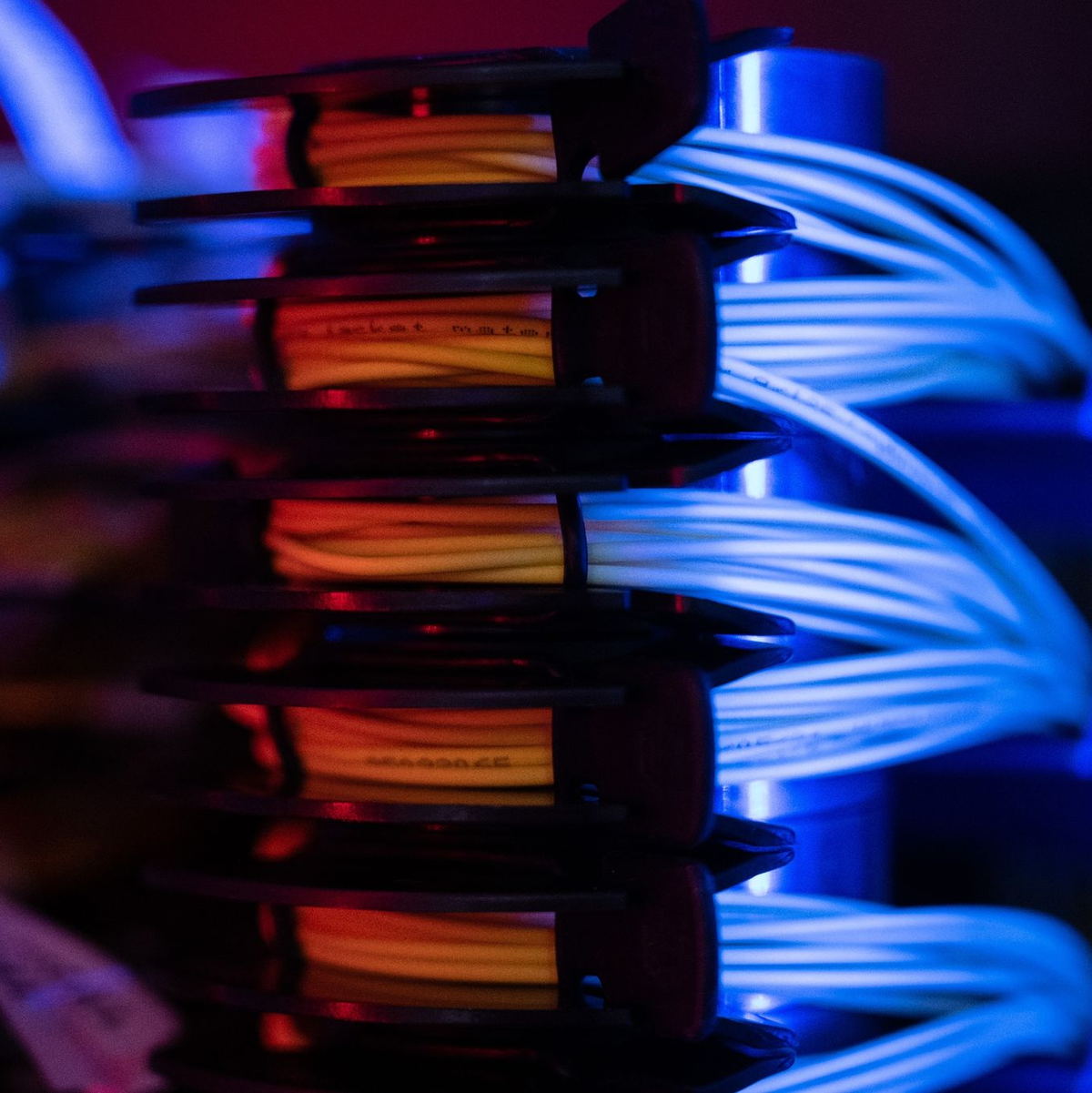 Deutschland muss dem IT-Verband Bitkom zufolge gegensteuern, um bei Rechenzentren international den Rückstand nicht noch größer werden zu lassen. (Archivbild) - Foto: Sebastian Gollnow/dpa