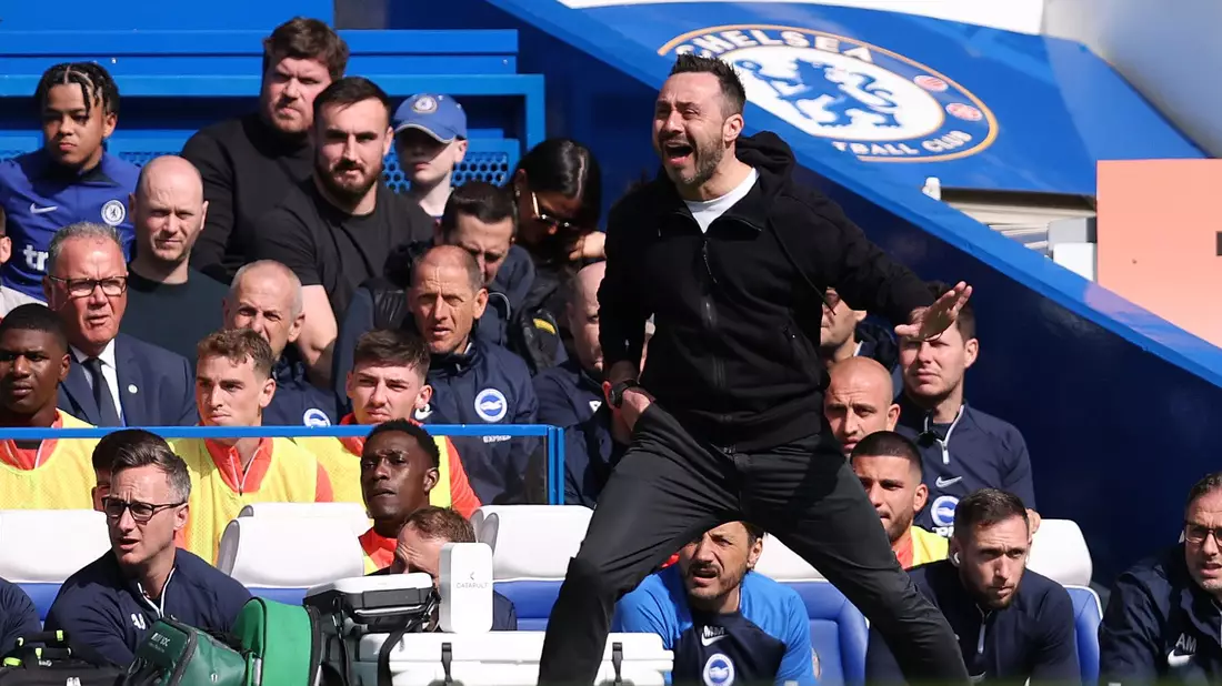 Roberto De Zerbi trainiert derzeit den Premier-League-Club Brighton & Hove Albion. - Bild: Paul Terry/CSM via ZUMA Press Wire/dpa