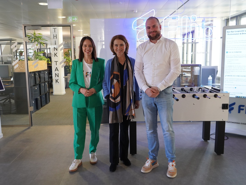 Förderung von Wachstumsunternehmen stärken / Wissenschaftsministerin Petra Olschowski besucht Tech-Unternehmen Flip - Foto: presseportal.de
