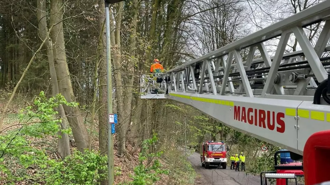 FW-Heiligenhaus: Unruhige Osterfeiertage für die Feuerwehr Heiligenhaus - Bild: presseportal.de