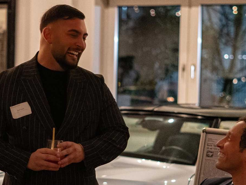 Wohltätigkeitsgala Kinderlachen e.V.: Purple Wings GmbH ermöglicht unvergesslichen Tag im Phantasialand für bedürftige Kinder - Foto: presseportal.de