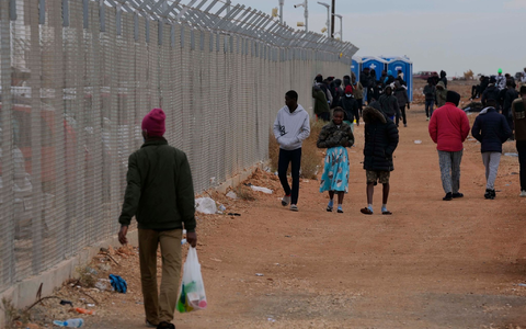 Zahlreiche syrische Flüchtlinge kamen in den letzten Monaten in Zypern an. - Foto: Petros Karadjias/AP/dpa