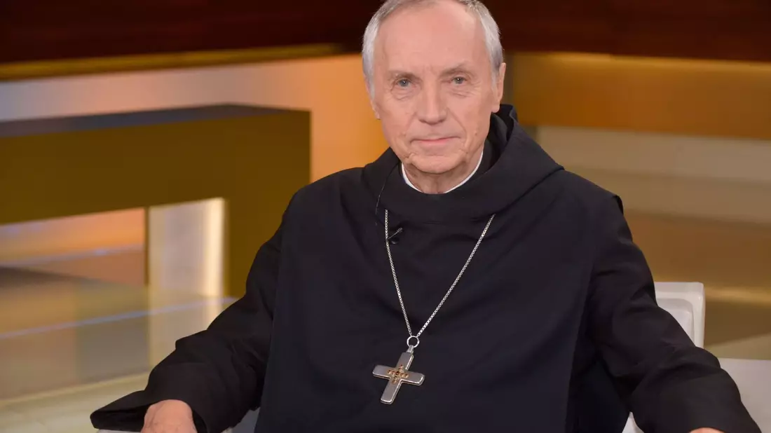 Galt über Jahrzehnte als eines der prägenden Gesichter des Christentums in Deutschland: Notker Wolf. - Bild: Karlheinz Schindler/dpa
