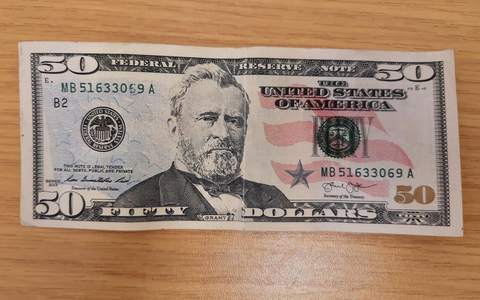 BPOLI EF: Falscher Fuffziger im Hauptbahnhof entdeckt - Foto: presseportal.de