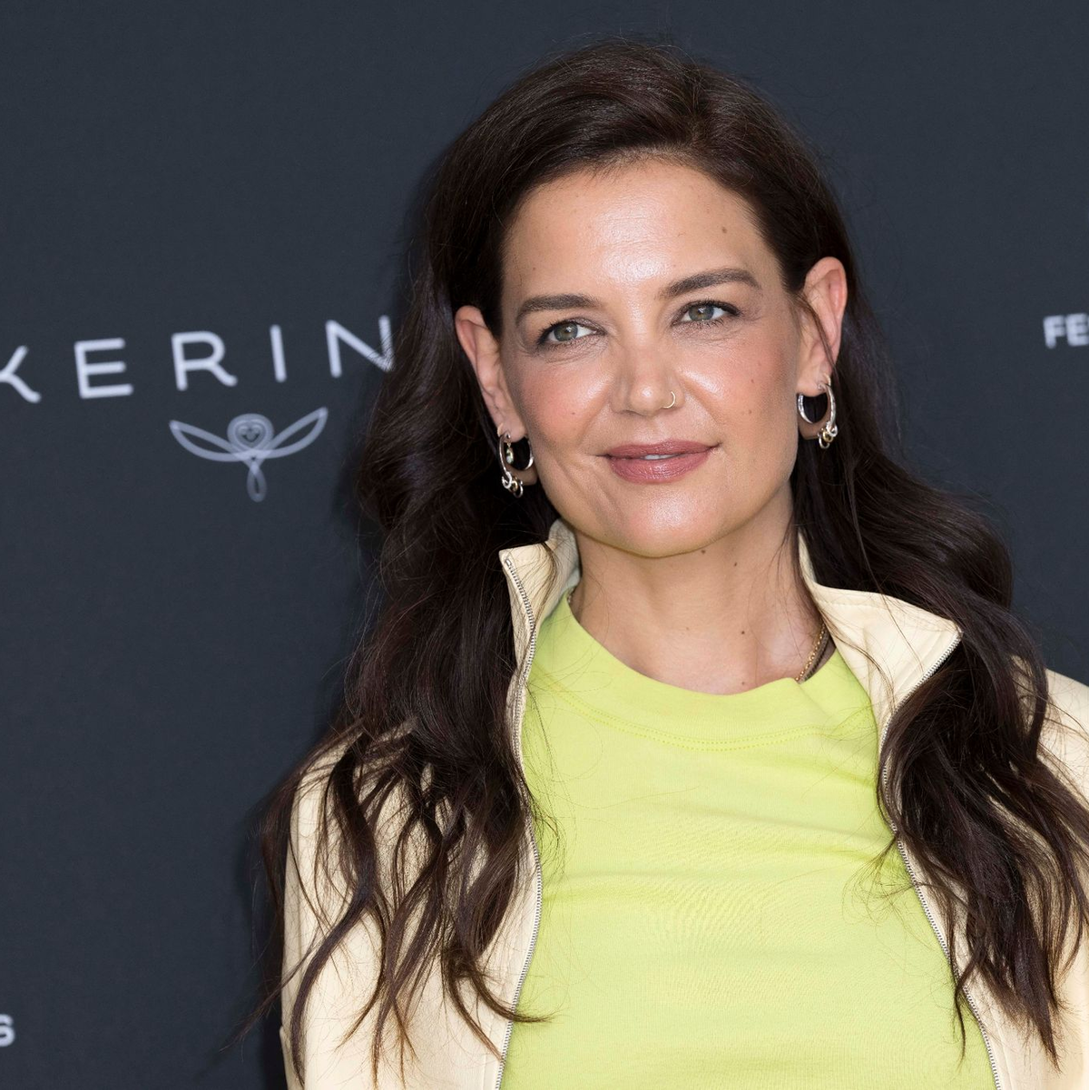 US-Schauspielerin Katie Holmes war Ende der 90er Jahre mit der Fernsehserie «Dawson’s Creek» berühmt geworden. - Foto: Scott Garfitt/Invision/AP/dpa