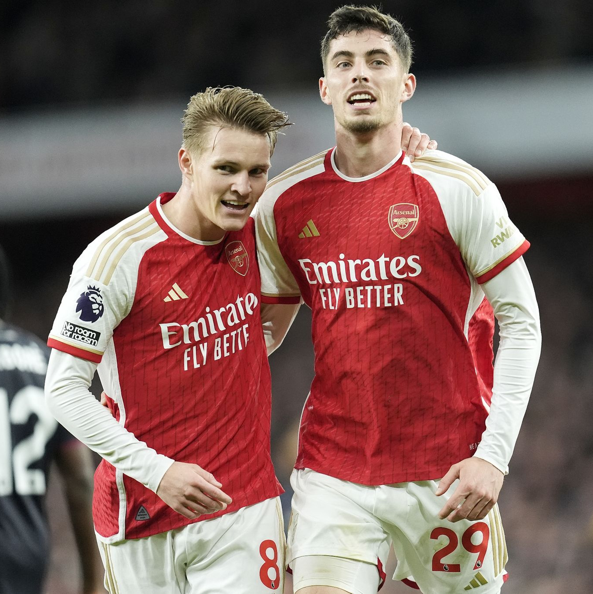 Arsenals Kai Havertz (r) bereitete Martin Ödegaards Treffer zum 1:0 vor. - Foto: Nick Potts/PA Wire/dpa