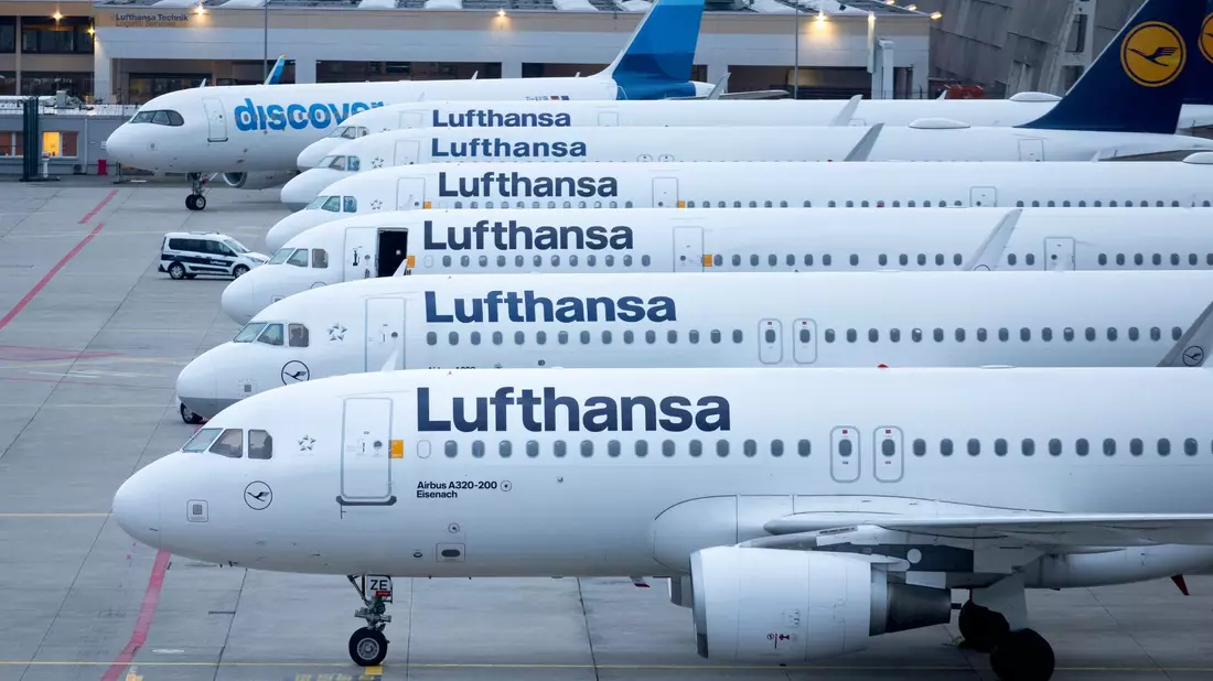 Nach Gewerkschaftsangaben wird nun an einem geheimen Ort nur für das Personal der Muttergesellschaft Lufthansa verhandelt. - Bild: Lando Hass/dpa