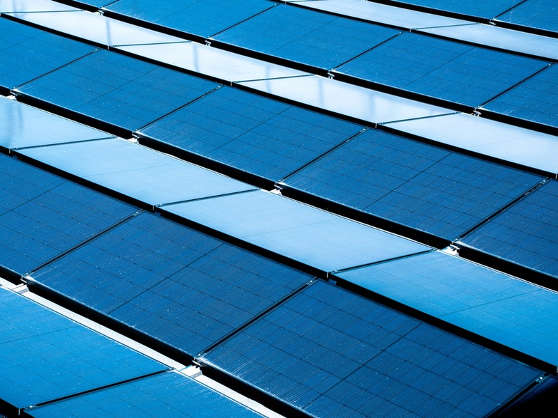 Meyer Burger Solarkraftwerke: Infomaniak baut seine Energieautonomie aus - Foto: presseportal.de