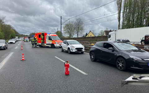 FW-MH: Zwei Verletzte nach Verkehrsunfall auf A40 - Foto: presseportal.de