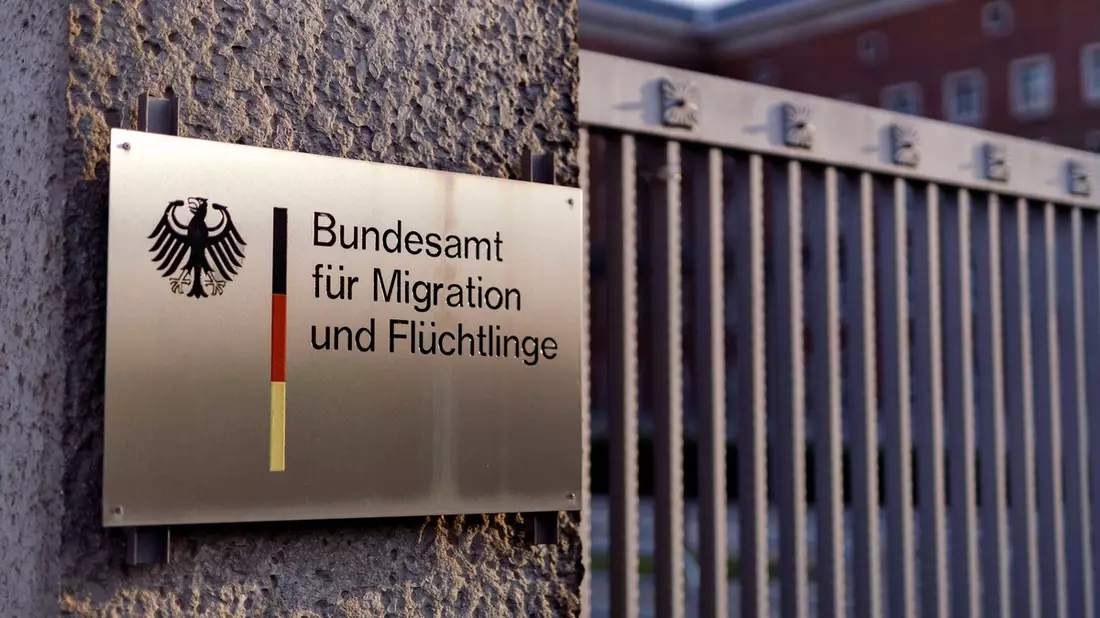 ARD-DeutschlandTREND: Zuwanderung und Flucht ist nach Meinung der Deutschen das dringendste Thema - Bild: presseportal.de