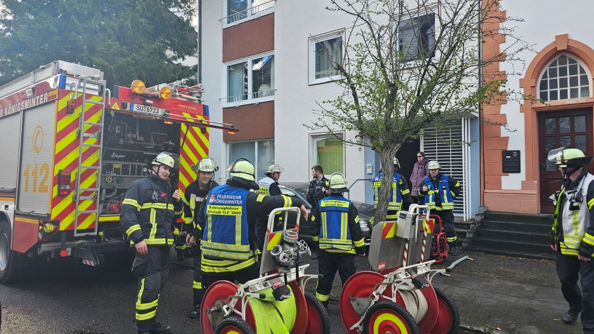 FW Königswinter: Kleine Ursache - große Wirkung Feuerwehreinsatz in Königswinter - Foto: presseportal.de