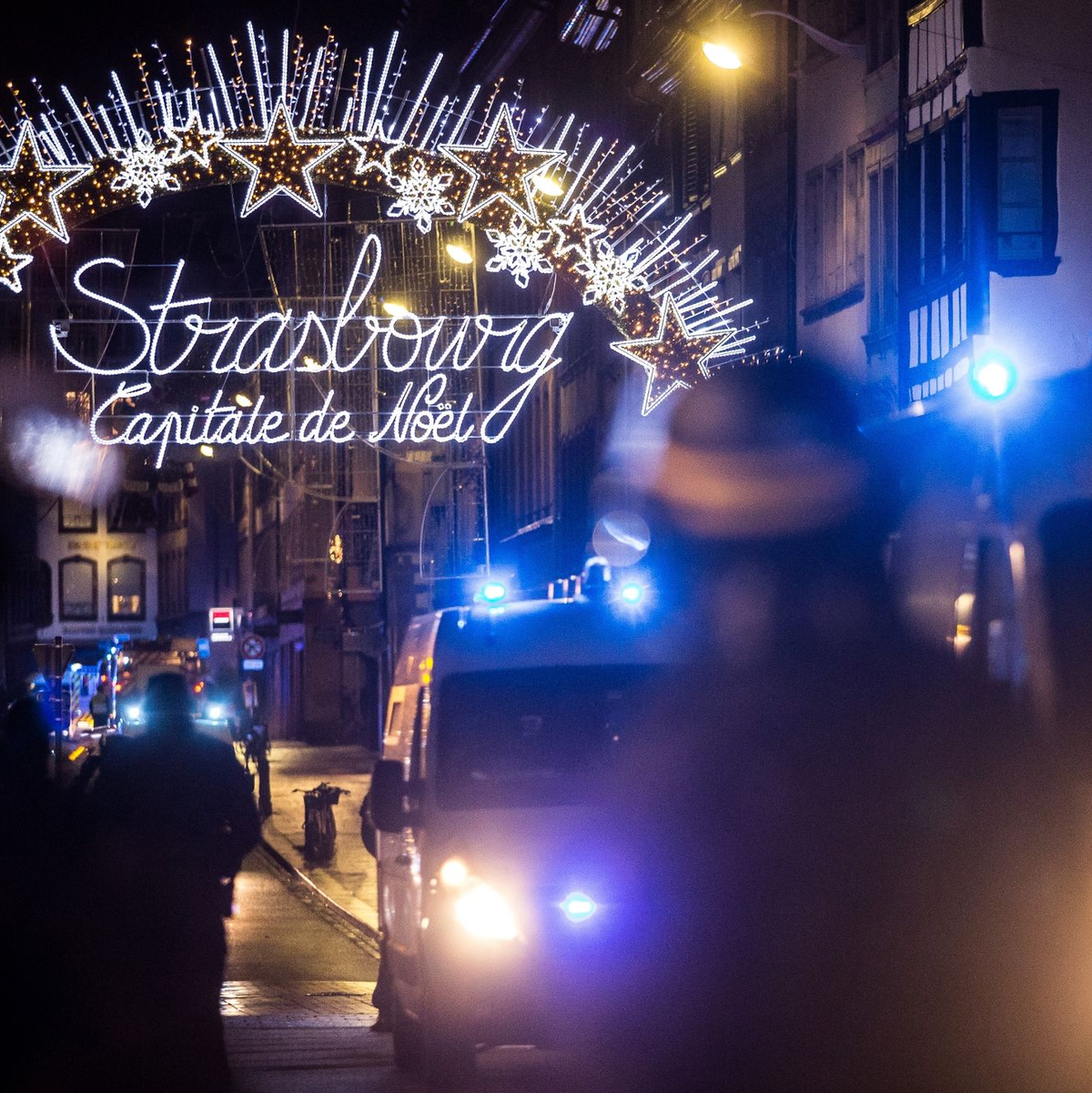 Bei dem Anschlag waren 2018 fünf Menschen getötet und elf weitere verletzt worden. - Foto: Christoph Schmidt/dpa