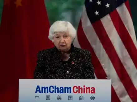 US-Finanzministerin Janet Yellen ist nach China gereist. - Foto: Andy Wong/AP POOL/AP