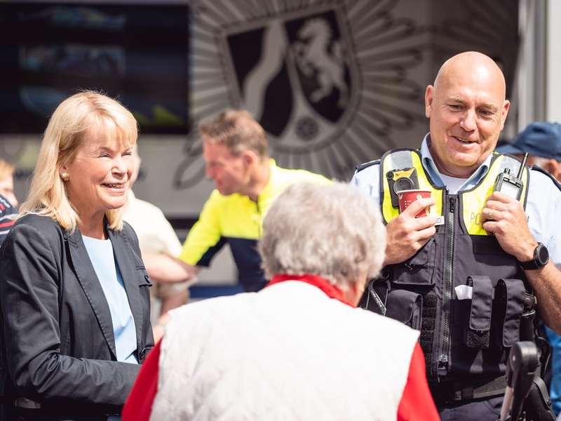 POL-RE: Kreis Recklinghausen/Bottrop: Polizei lädt zum Gespräch in die AnsprechBAR - Veranstaltungsreihe wird im April fortgesetzt - Foto: presseportal.de