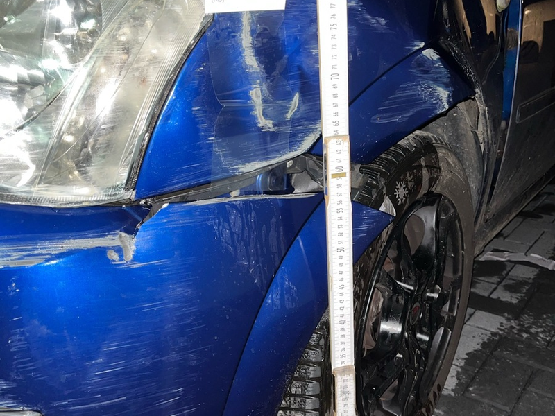 POL-SU: Verkehrsunfallflucht nach mutmaßlichem Rennen auf Supermarktparkplatz - Foto: presseportal.de