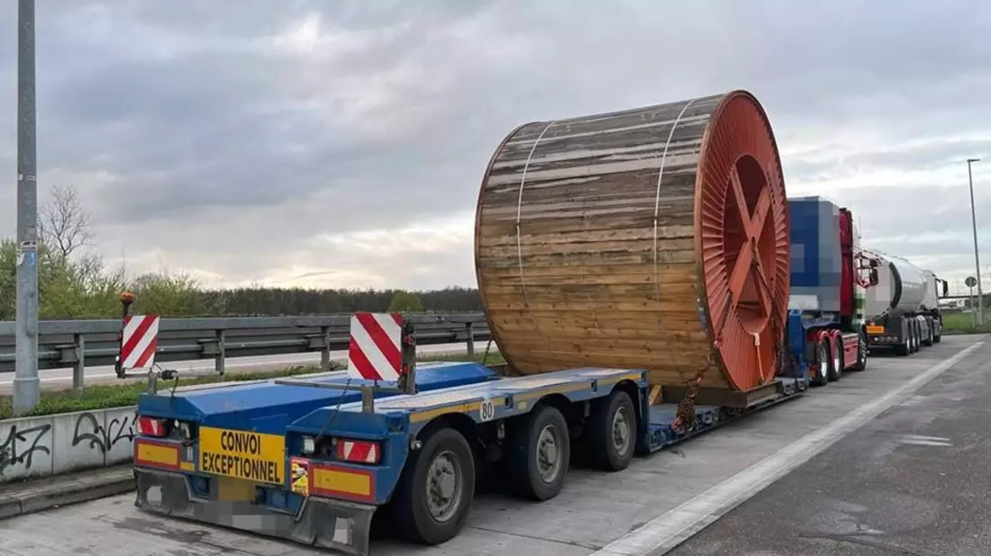 POL-OG: Ottersweier, A5 - Schwertransport gestoppt - Bild: presseportal.de