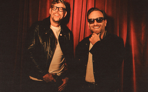 Das Bluesrock-Duo The Black Keys hat sich für die neue Platte «Ohio Players» Unterstützung von Musikerkollegen geholt. - Foto: Larry Niehues/Warner Music/dpa
