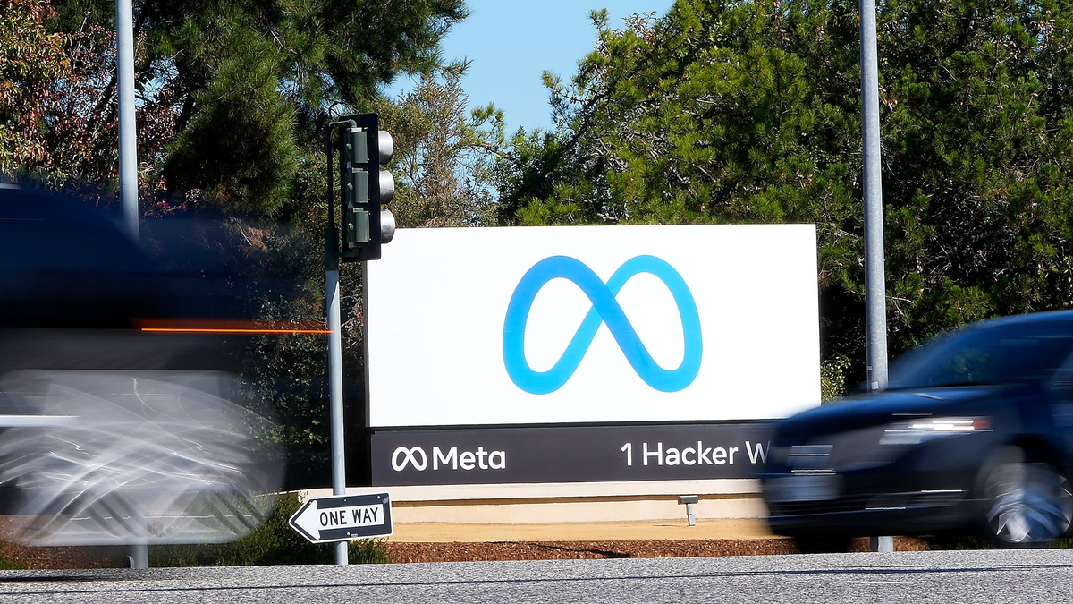 Meta seine Llama-Technologie (Large Language Model Meta AI) als Open-Source-Software verfügbar. - Foto: Tony Avelar/AP/dpa
