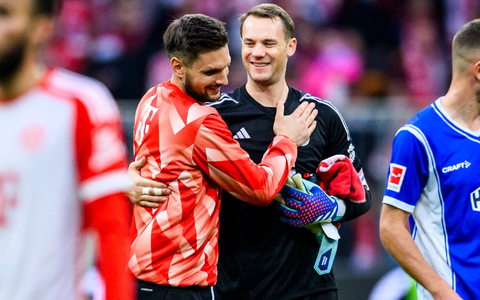 Bayern-Torwart Sven Ulreich (l) wird gegen Heidenheim spielen, Manuel Neuer arbeitet weiter an seinem Comeback. - Foto: Tom Weller/dpa Bayern-Torwart Sven Ulreich (l) wird gegen Heidenheim spielen, Manuel Neuer arbeitet weiter an seinem Comeback. - Foto: Tom Weller/dpa