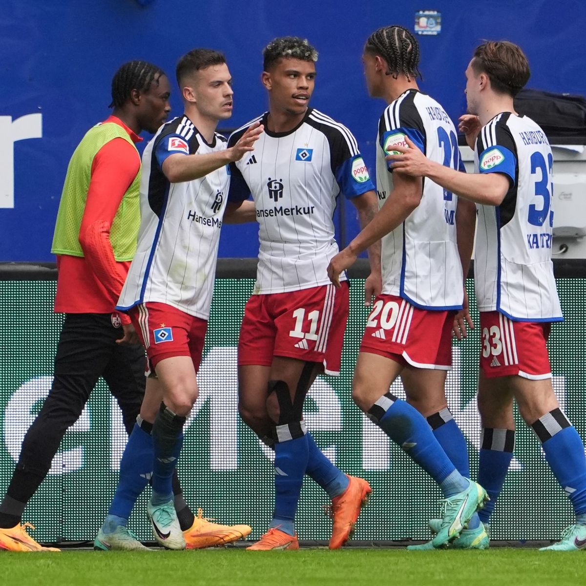 Der Hamburger SV besiegte den 1. FC Kaiserslautern mit 2:1. - Foto: Marcus Brandt/dpa