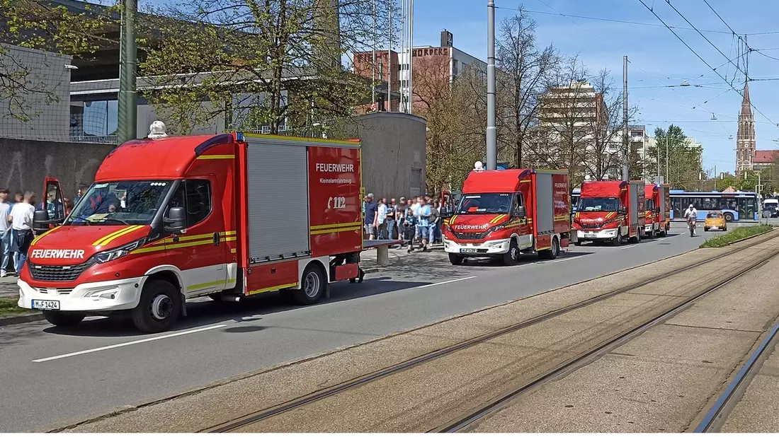 FW-M: Feuerwehr unterstützt mit mobiler Lautsprecheranlage (Giesing) - Bild: presseportal.de