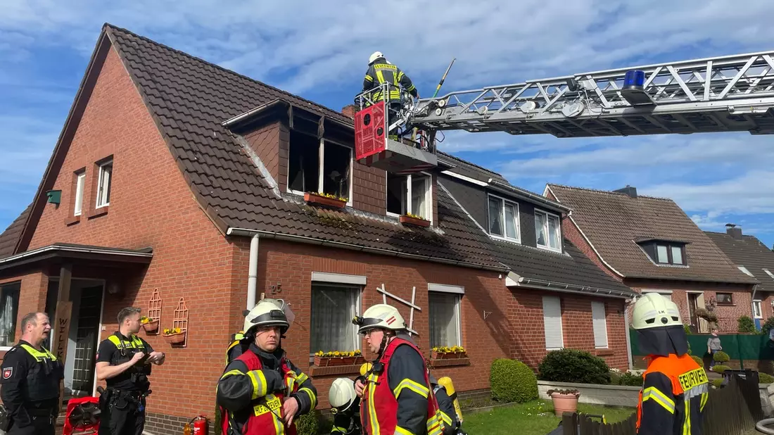 FW-ROW: Küchenbrand fordert vier Verletzte - Bild: presseportal.de
