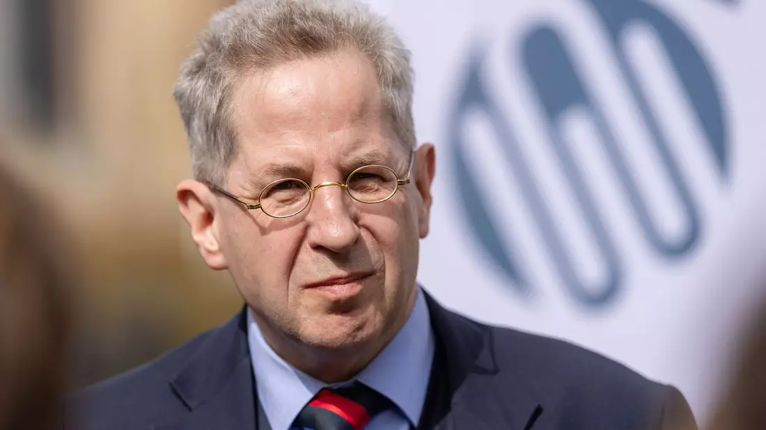 Ex-Verfassungsschutzpräsident Hans-Georg Maaßen möchte mit der Werteunion in den Landtag in Thüringen einziehen. - Bild: Michael Reichel/dpa