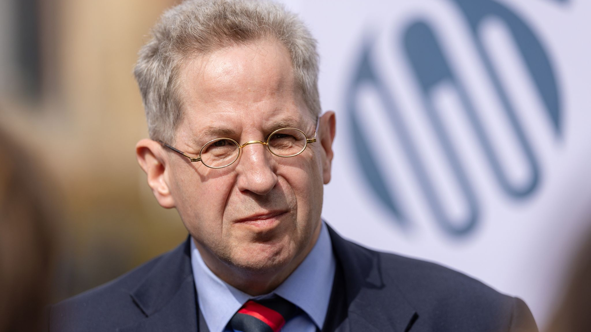 Ex-Verfassungsschutzpräsident Hans-Georg Maaßen möchte mit der Werteunion in den Landtag in Thüringen einziehen. - Foto: Michael Reichel/dpa