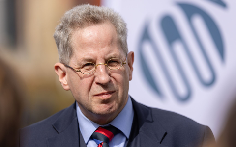 Ex-Verfassungsschutzpräsident Hans-Georg Maaßen möchte mit der Werteunion in den Landtag in Thüringen einziehen. - Foto: Michael Reichel/dpa