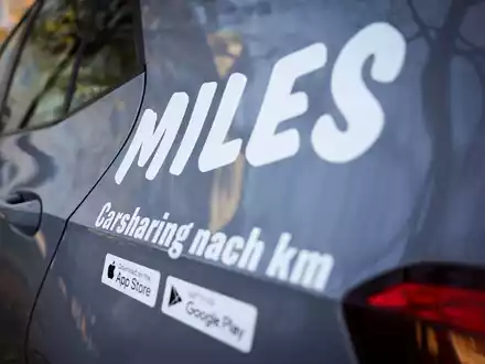 Miles kooperiert künftig mit dem Wettbewerber Bolt bei der Vermietung der eigenen Fahrzeuge. (Archivbild) - Foto: Christian Charisius/Deutsche Presse-Agentur GmbH/dpa
