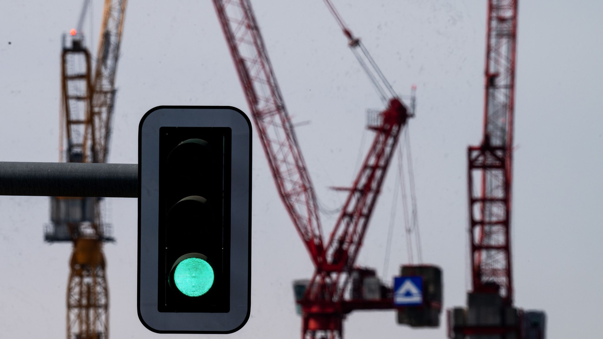 Weltweit erwartet die OECD in diesem Jahr ein Wachstum von 3,1 Prozent. Für Deutschland rechnet die Organisation nur mit einem Plus von 0,2 Prozent (Symbolbild). - Foto: Soeren Stache/dpa