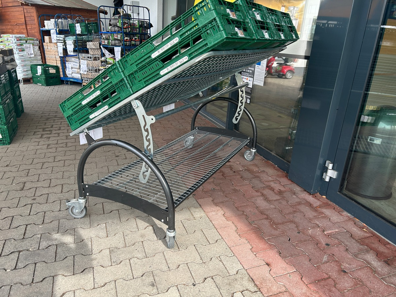 POL-PIING: Diebstahl Obstgestell für Verkaufsflächen - Foto: presseportal.de