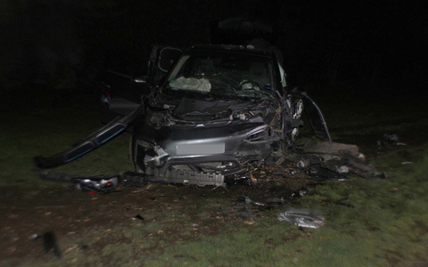 POL-DU: Mittelmeiderich: Junger Mann flieht mit dem Auto vor der Polizei - Foto: presseportal.de