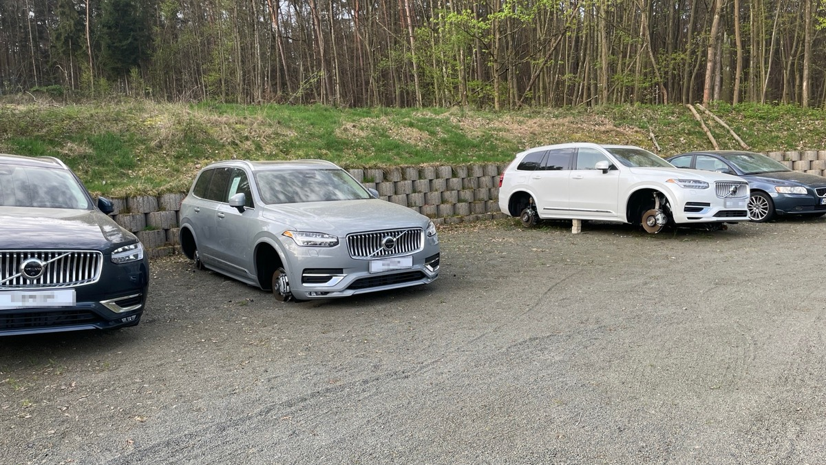 POL-PPWP: Felgen im Wert eines fünfstelligen Betrags entwendet - Foto: presseportal.de